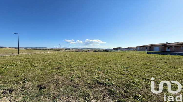 Ma-Cabane - Vente Terrain Villeneuve-Lès-Montréal, 1628 m²
