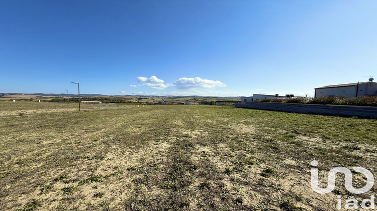 Ma-Cabane - Vente Terrain Villeneuve-Lès-Montréal, 1453 m²