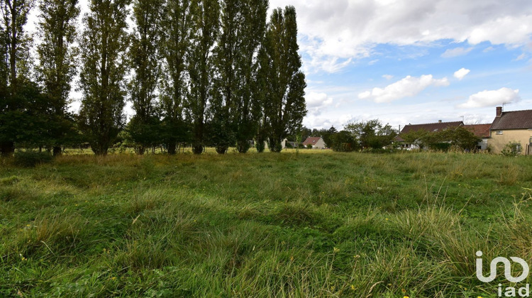 Ma-Cabane - Vente Terrain Villeneuve-sur-Fère, 2223 m²