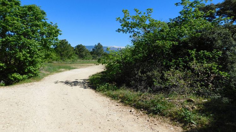 Ma-Cabane - Vente Terrain VILLES-SUR-AUZON, 1950 m²