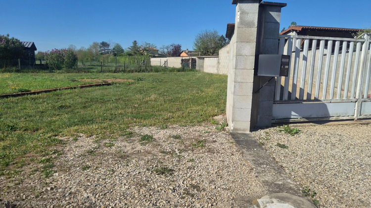 Ma-Cabane - Vente Terrain Villieu-Loyes-Mollon, 500 m²