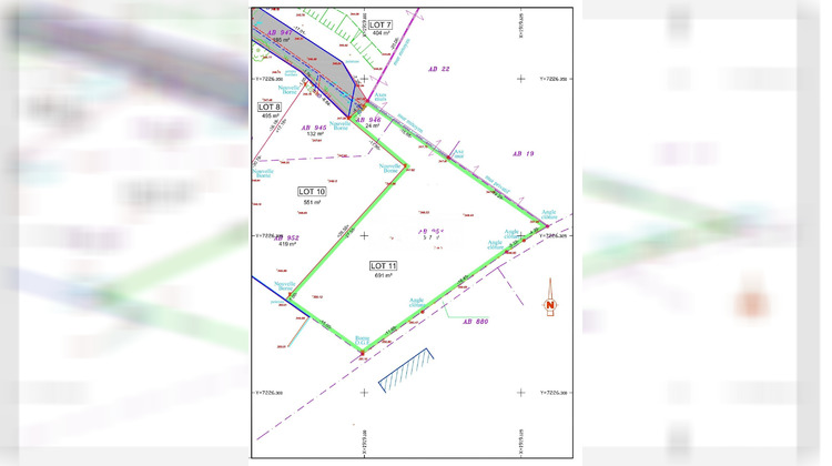 Ma-Cabane - Vente Terrain Vittel, 691 m²