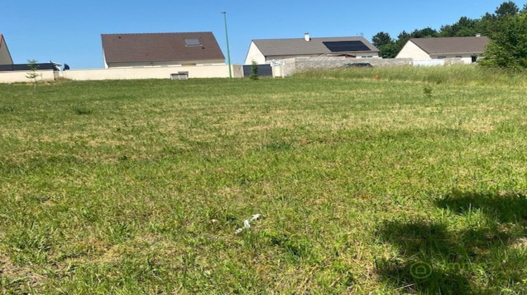 Ma-Cabane - Vente Terrain VOULX, 550 m²