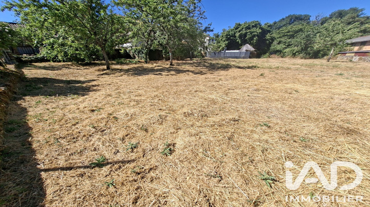 Ma-Cabane - Vente Terrain Vouneuil-sous-Biard, 898 m²