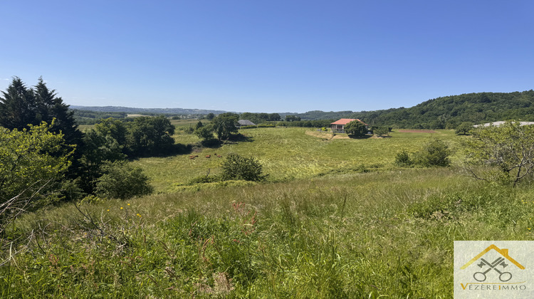 Ma-Cabane - Vente Terrain Voutezac, 2746 m²