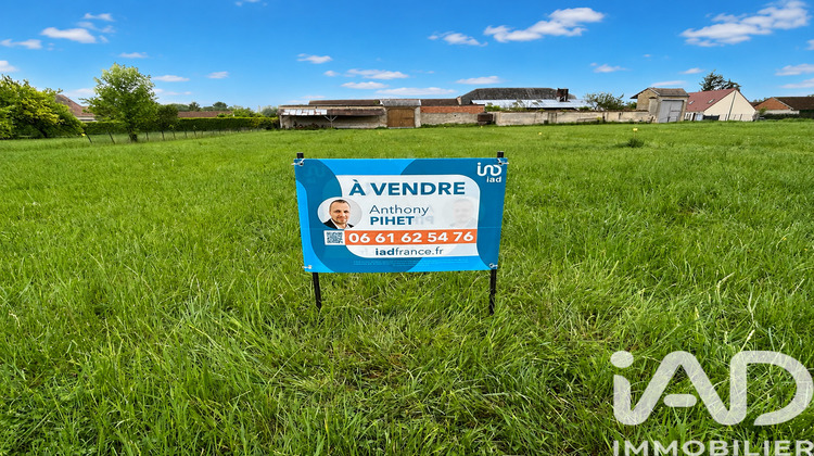 Ma-Cabane - Vente Terrain Vraux, 647 m²