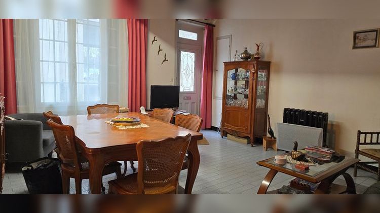 Ma-Cabane - Vente Viager BARBEZIEUX SAINT HILAIRE, 104 m²