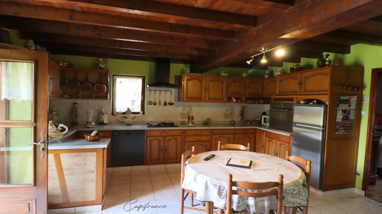 Ma-Cabane - Vente Viager CURCIAT DONGALON, 118 m²