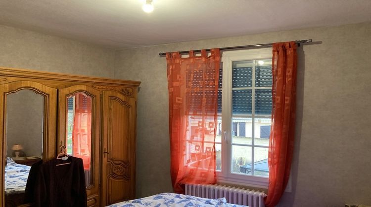 Ma-Cabane - Vente Viager DOMERAT, 80 m²