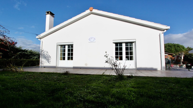 Ma-Cabane - Vente Viager DOMPIERRE SUR MER, 88 m²