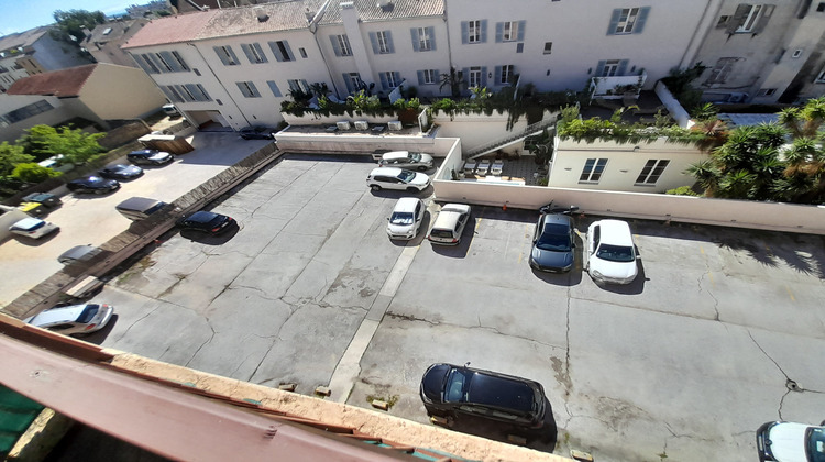 Ma-Cabane - Vente Viager Hyères, 59 m²