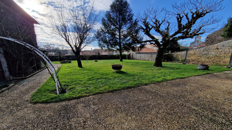 Ma-Cabane - Vente Viager LES NOUILLERS, 102 m²