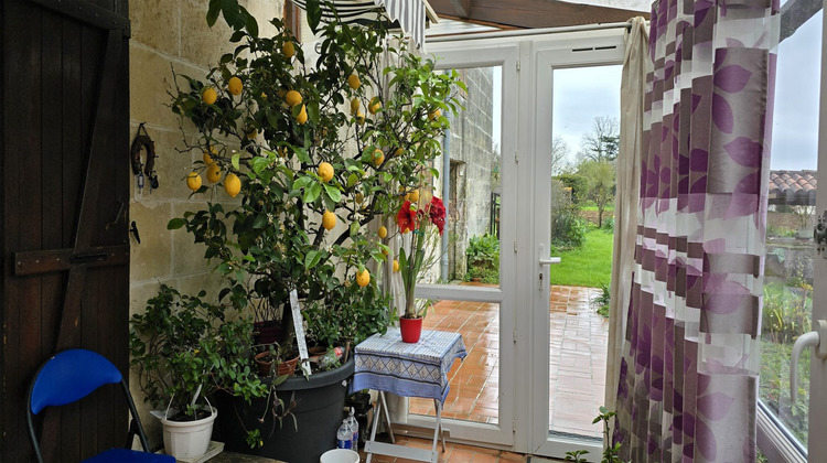 Ma-Cabane - Vente Viager Saint-Genis-de-Saintonge, 118 m²