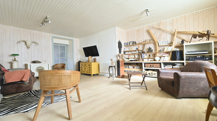 Ma-Cabane - Vente Viager Saint-Jean-d'Angély, 207 m²