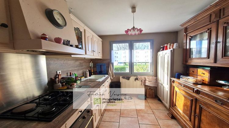 Ma-Cabane - Vente Viager SAINT JUIRE CHAMPGILLON, 75 m²