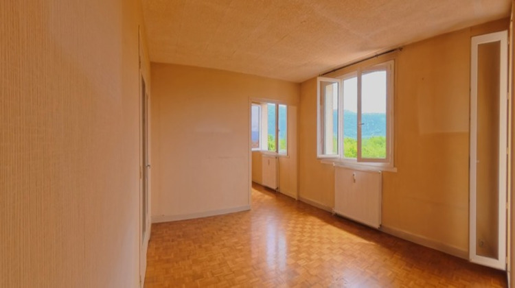 Ma-Cabane - Vente Viager SAINT MARCELLIN, 72 m²