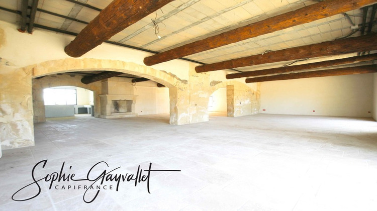 Ma-Cabane - Vente Viager SAINT MARTIN DE CRAU, 550 m²