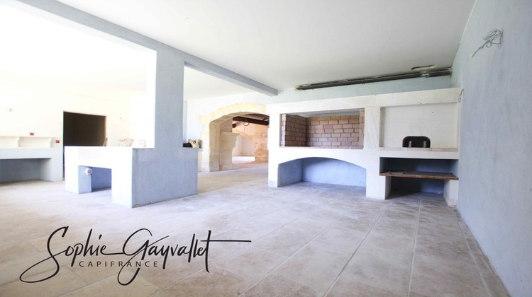 Ma-Cabane - Vente Viager SAINT MARTIN DE CRAU, 550 m²