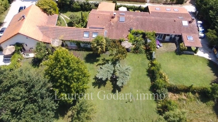 Ma-Cabane - Vente Viager VENDAYS MONTALIVET, 250 m²