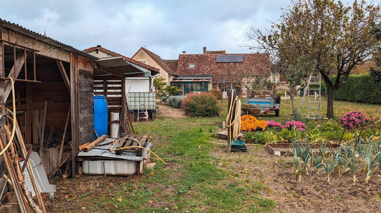 Ma-Cabane - Vente Viager YZEURES SUR CREUSE, 140 m²